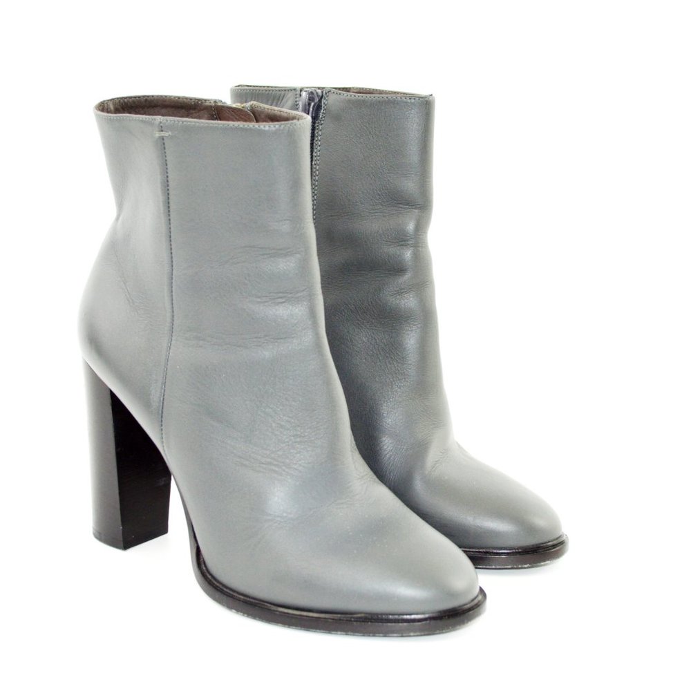 Vince Leather Boot #127-110